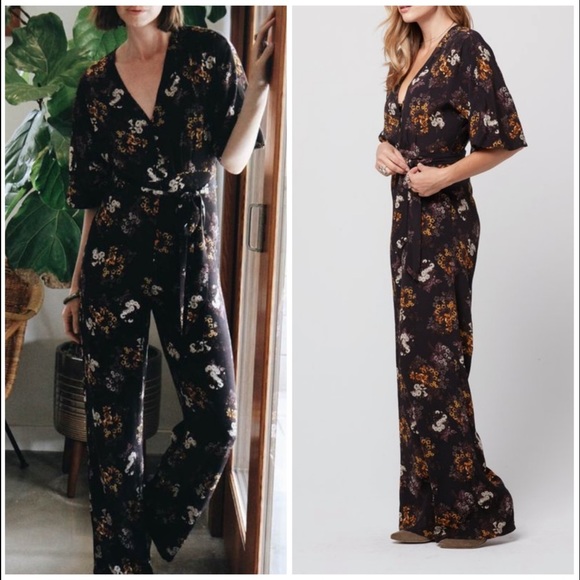 knot sisters Pants - NWT Knot Sisters Maria Floral Jumpsuit